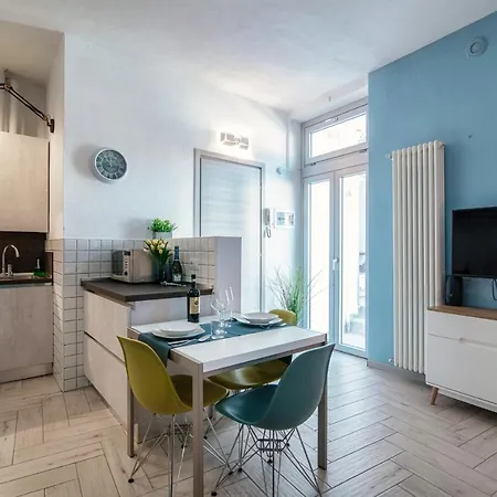 Barbablue Flat - The House Of Travelers * Como